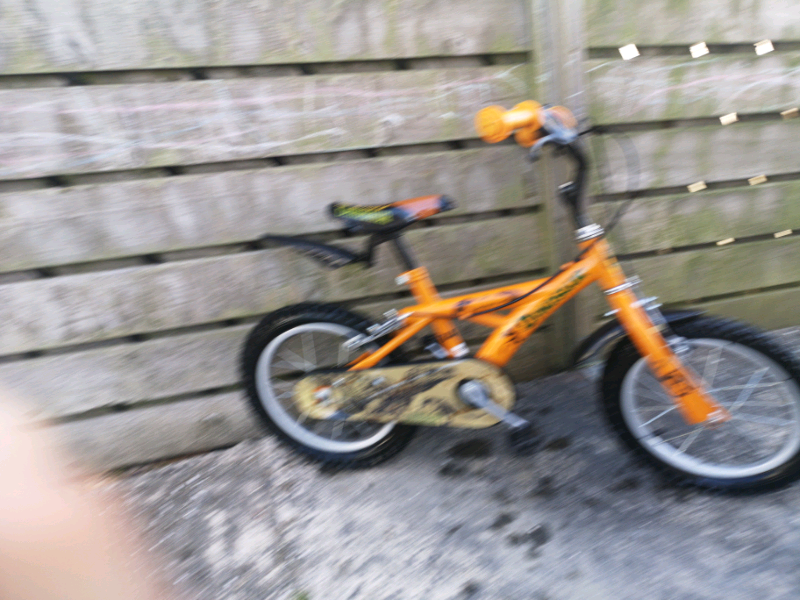 dinosaur bike smyths